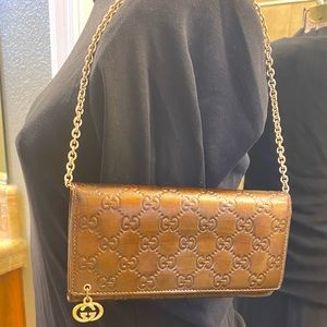 (SOLD) Auth Gucci Wallet on chain